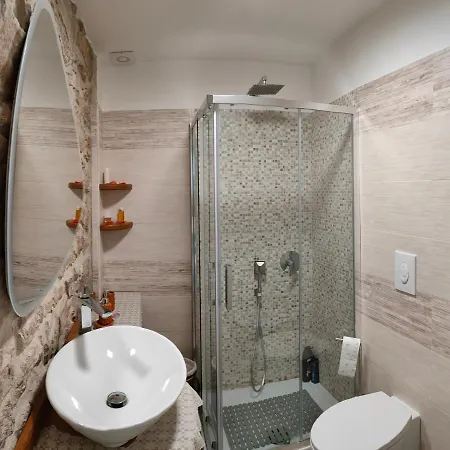 公寓 La Piazzetta *